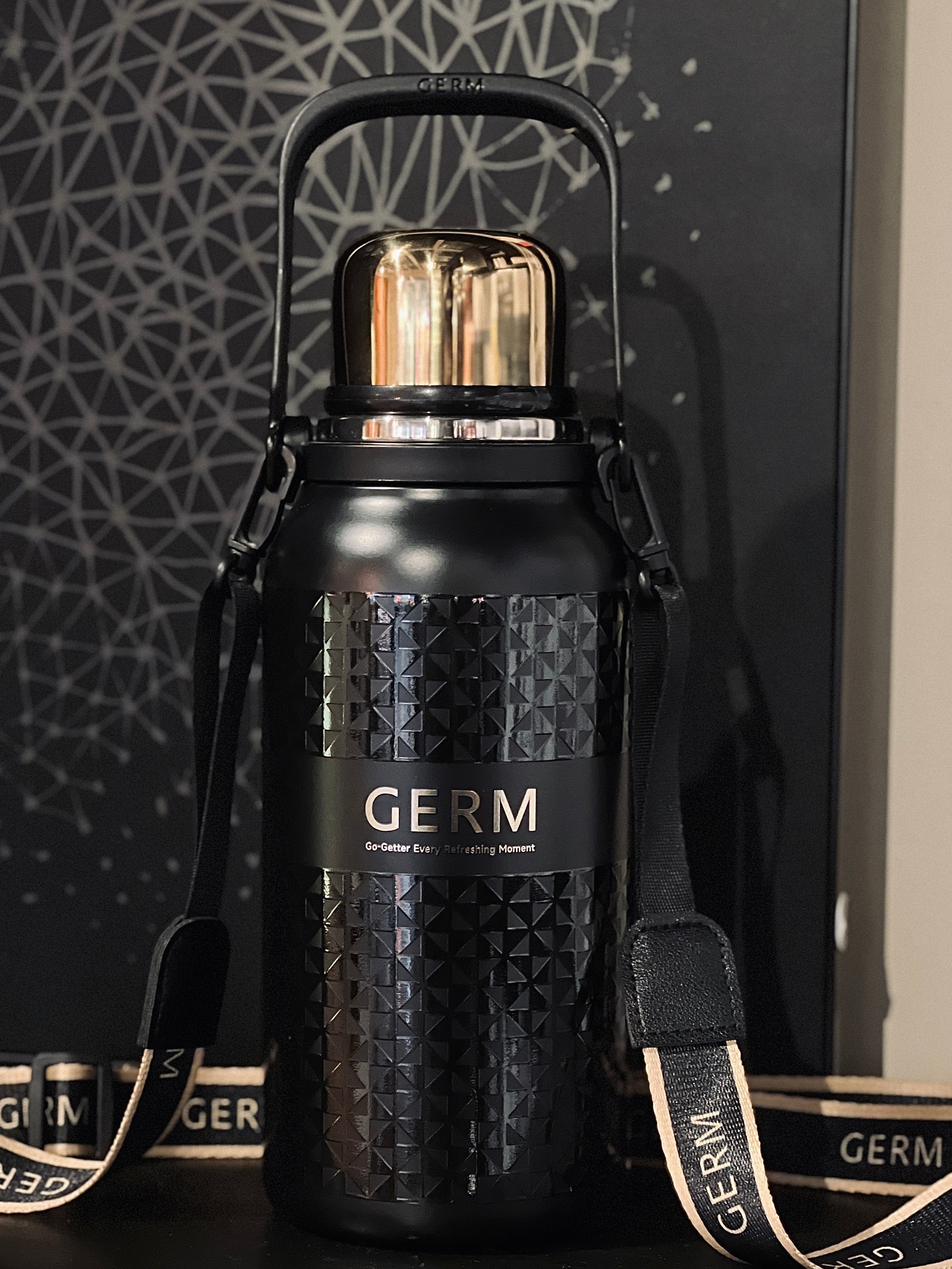 GERM GO-GETTER Sport Vacuum Bottle with Cup