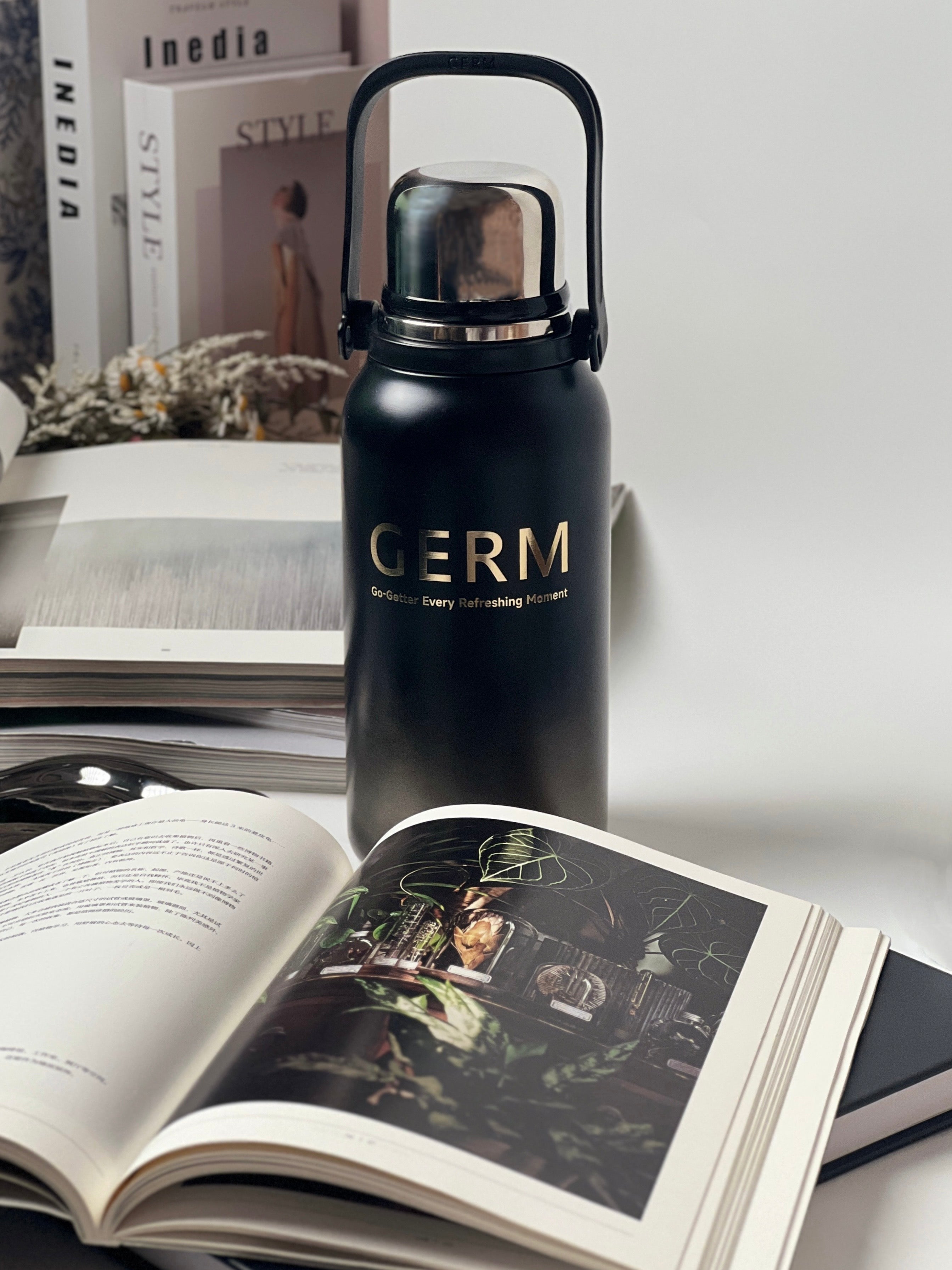 GERM GO-GETTER Sport Vacuum Bottle with Cup