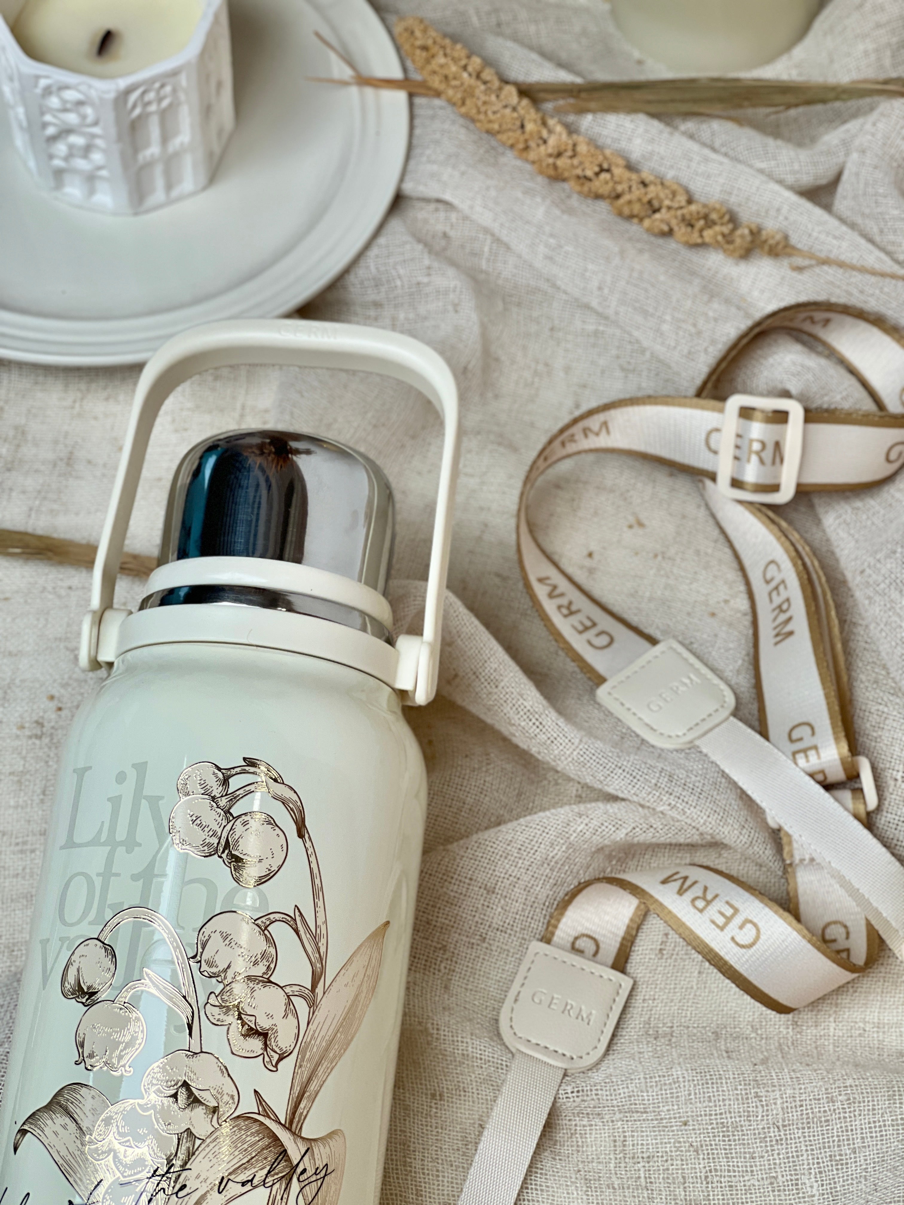 GERM Lily of the Valley Sport Vacuum Bottle with Cup – White