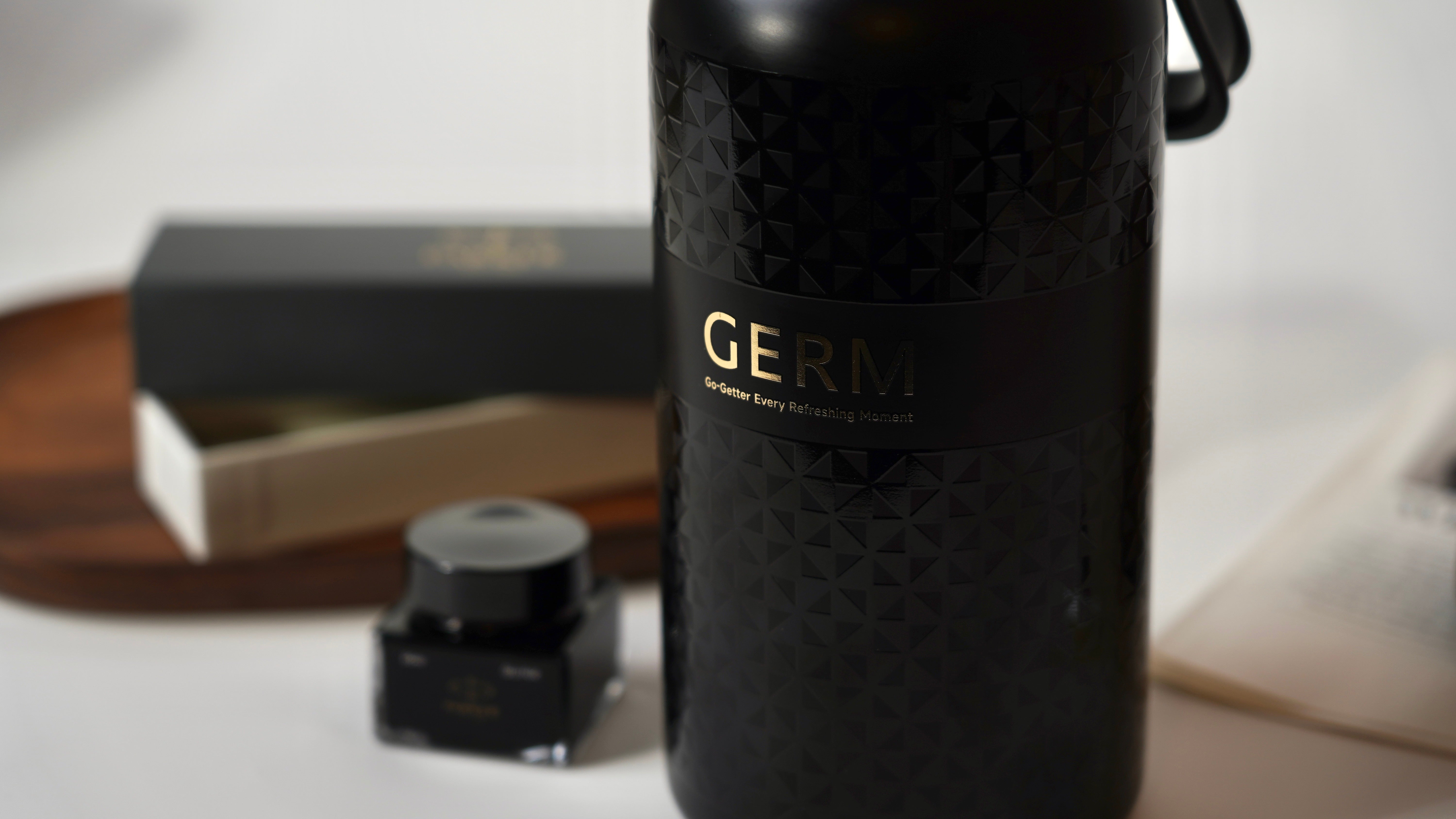 GERM GO-GETTER Sport Vacuum Bottle with Cup